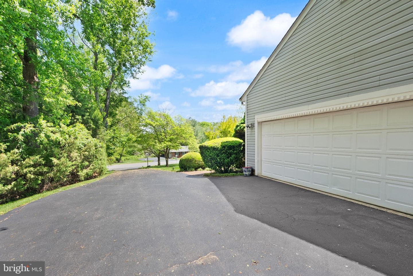 6822 Jeremiah Court photo 7