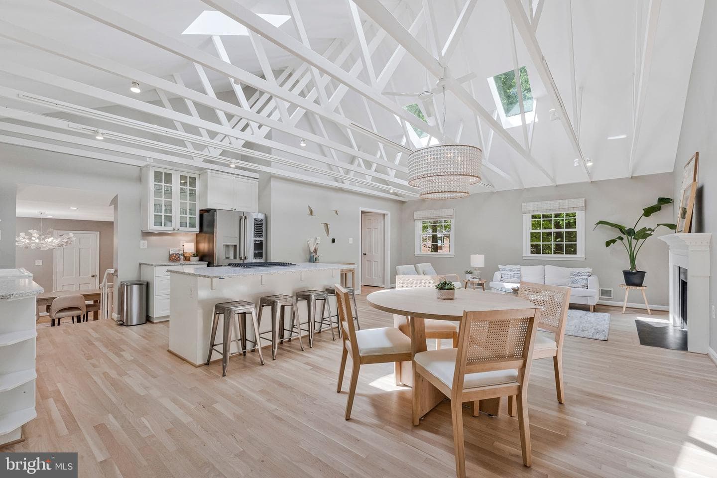 12121 Stirrup Road photo 13