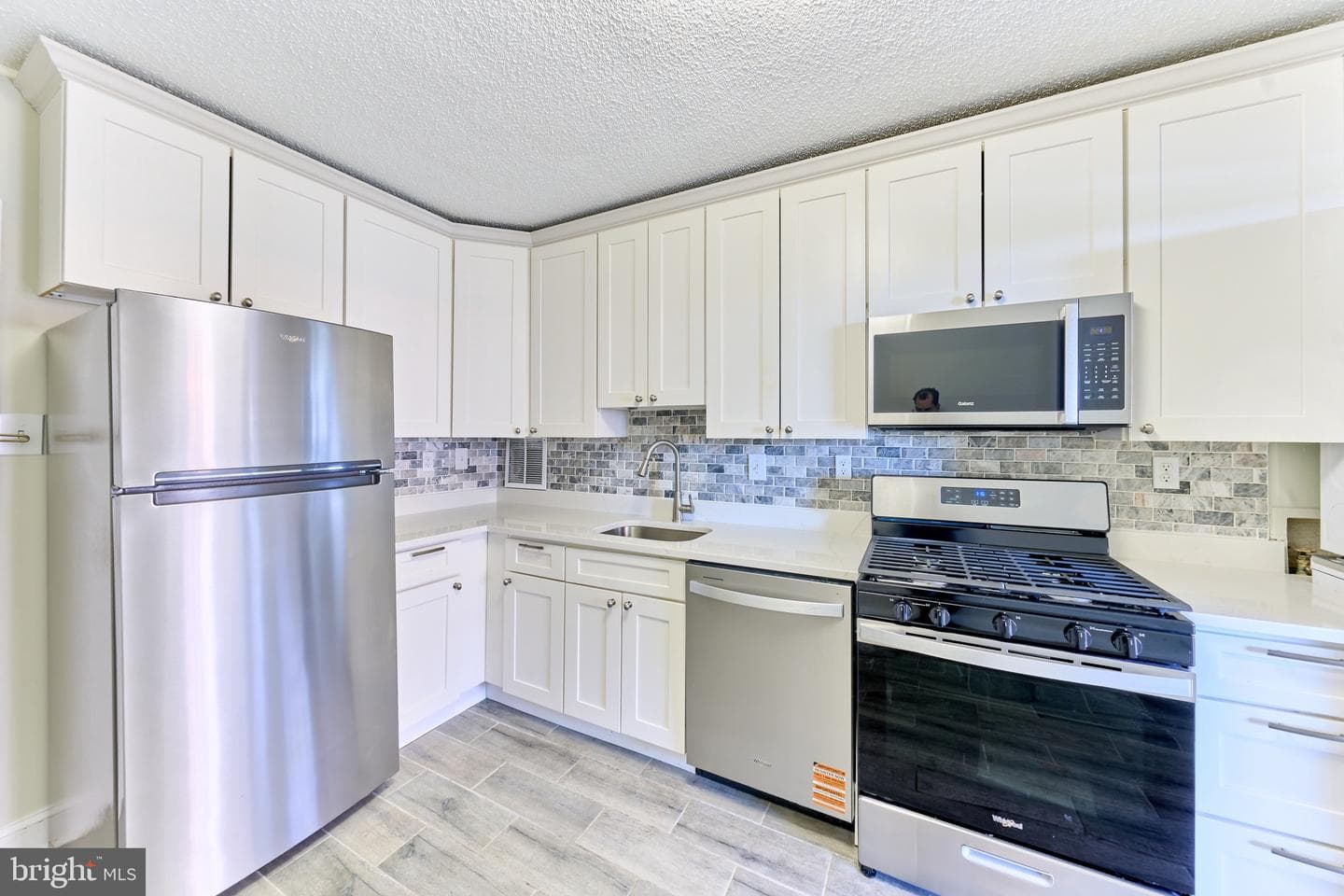 3705 S George Mason Drive #2102s photo 13