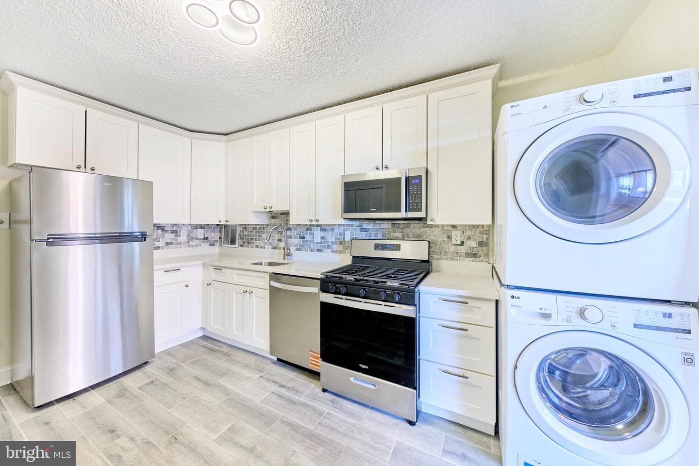 3705 S George Mason Drive #2102s photo 14