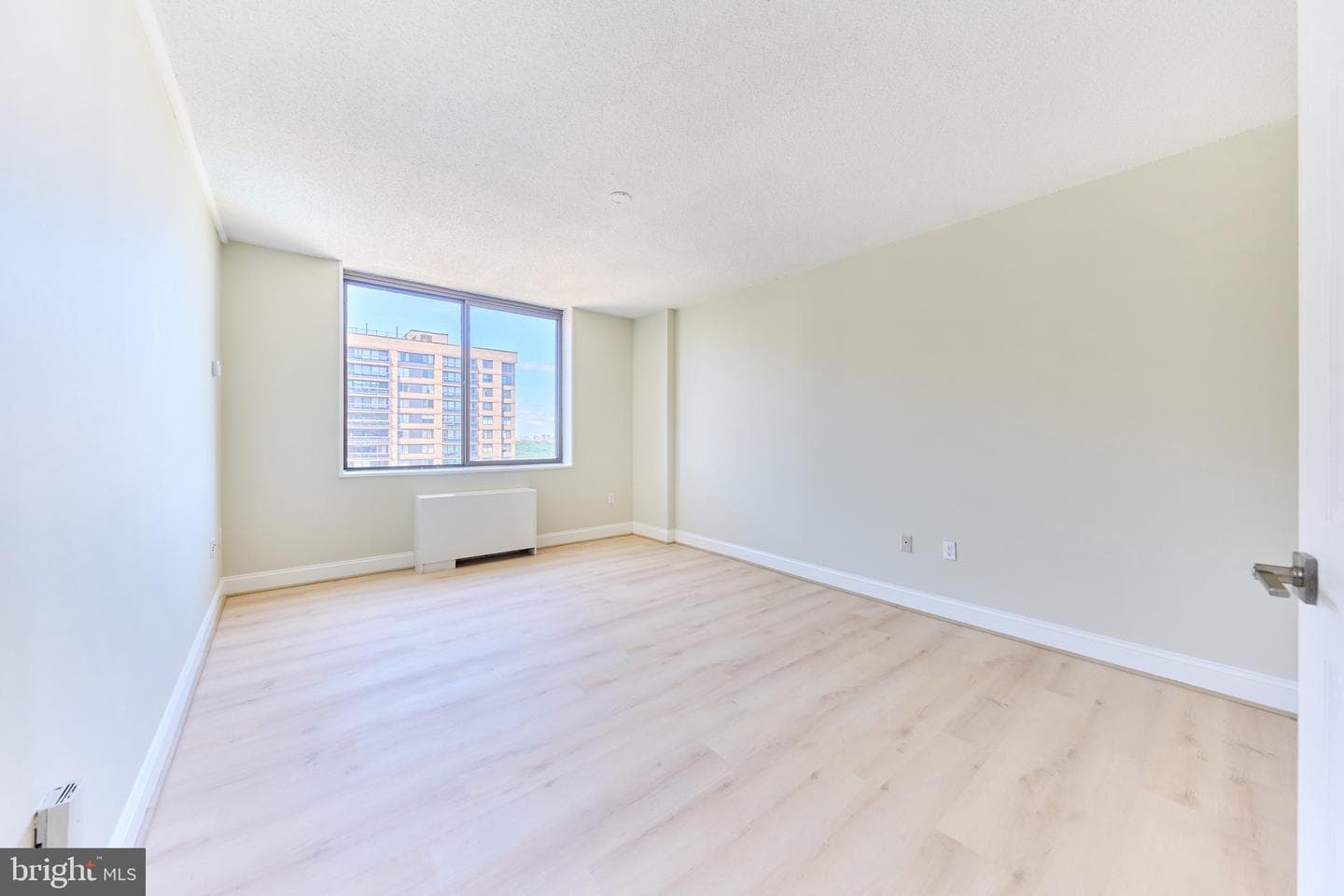 3705 S George Mason Drive #2102s photo 23