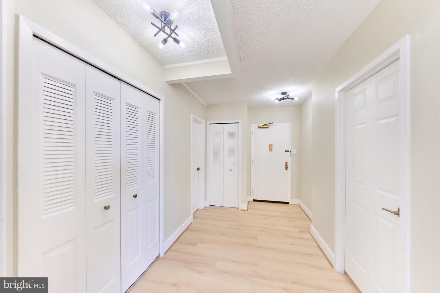 3705 S George Mason Drive #2102s photo 29