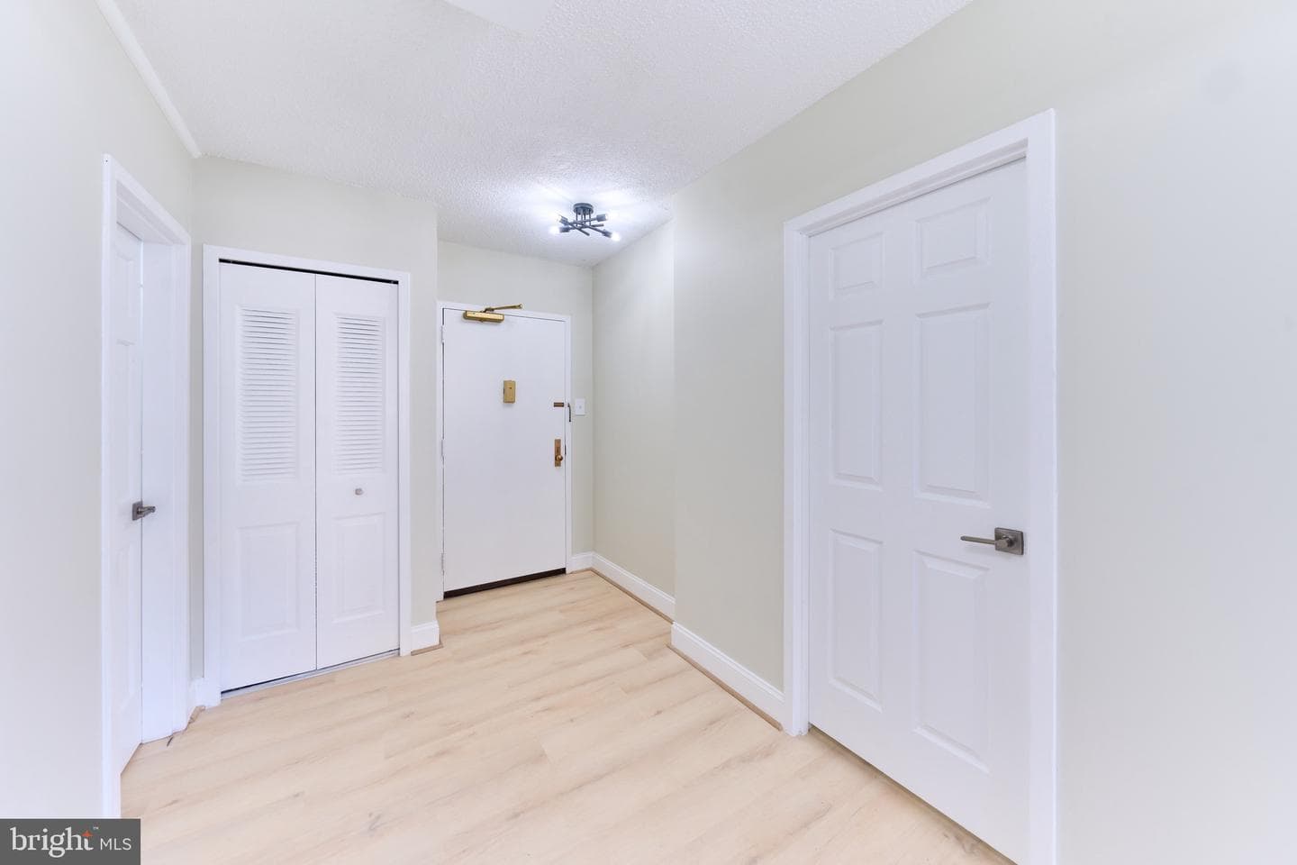3705 S George Mason Drive #2102s photo 30