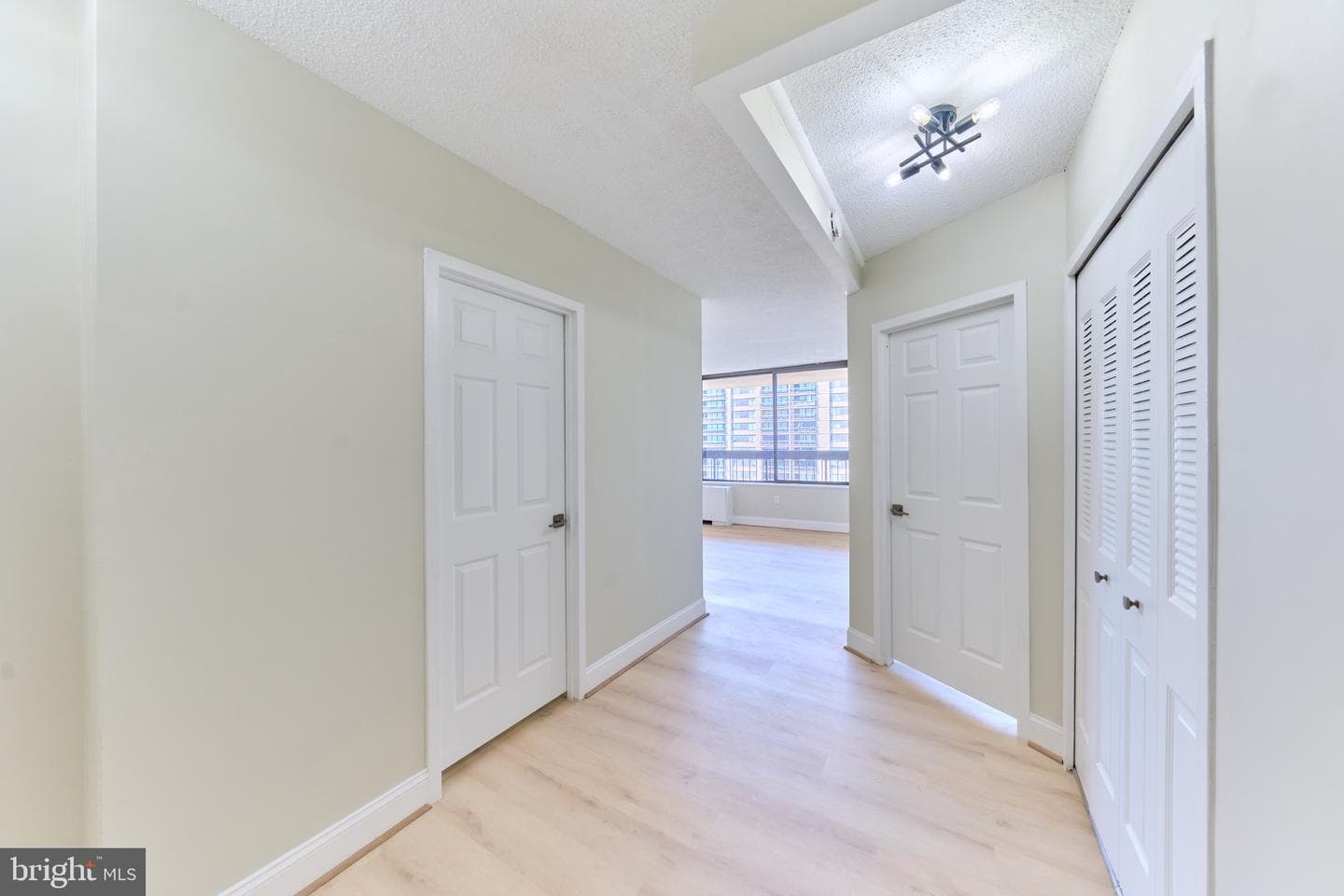 3705 S George Mason Drive #2102s photo 32