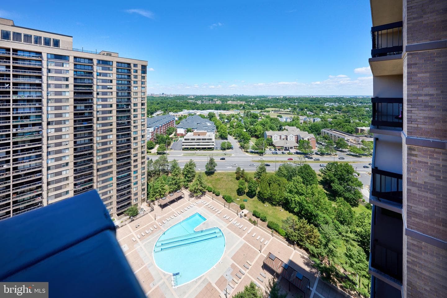 3705 S George Mason Drive #2102s photo 42