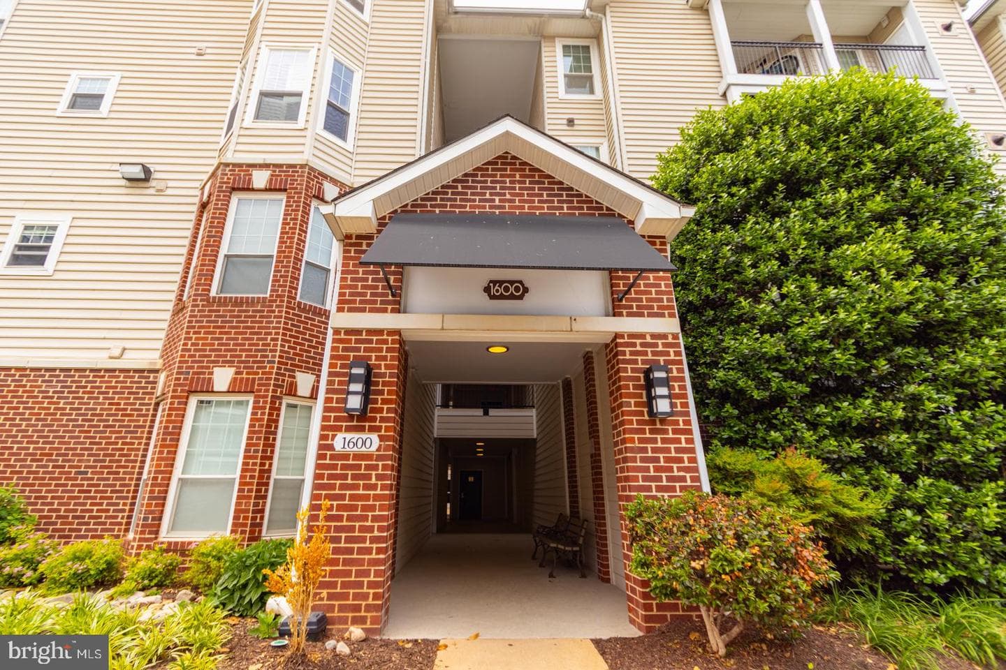 1600 Spring Gate Drive #2207, Mclean