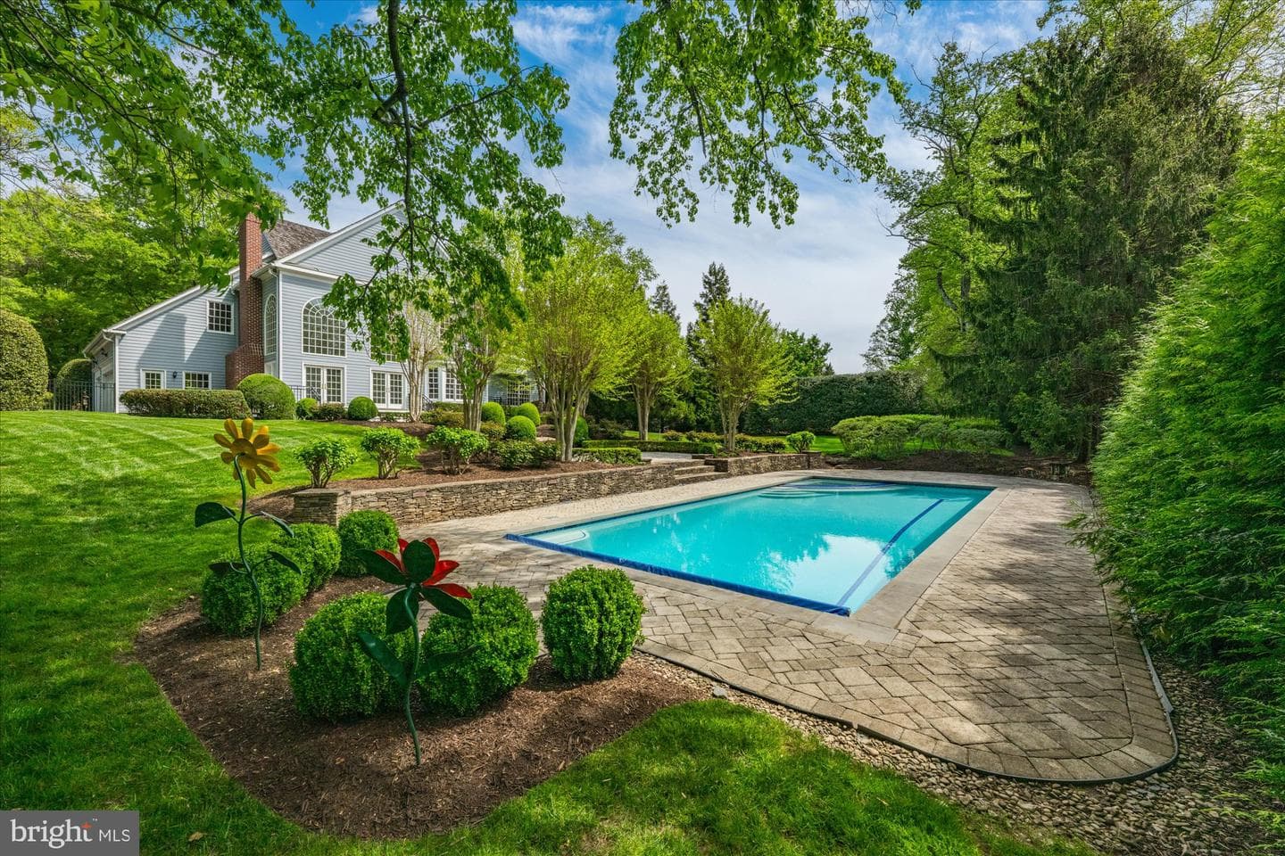 8405 Brookewood Court photo 2