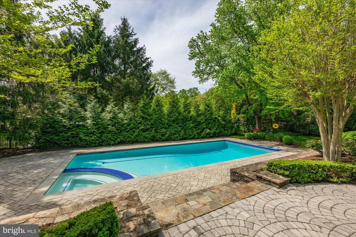 8405 Brookewood Court photo 8