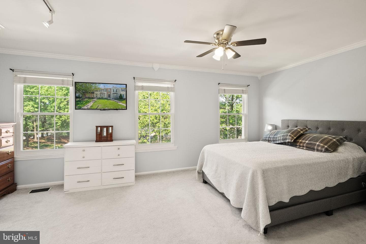 14507 Castleford Court photo 15