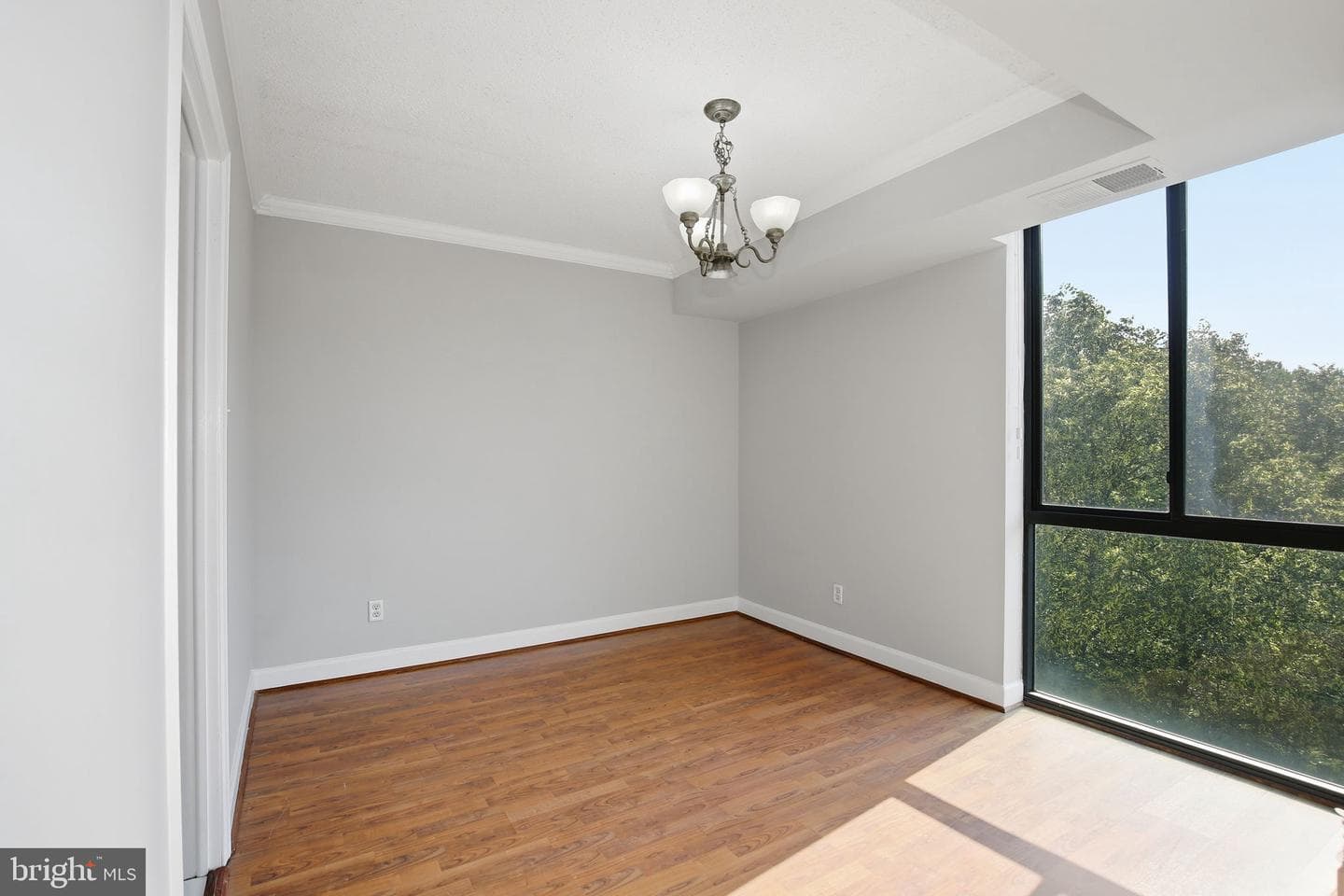 2300 Pimmit Dr # 713 photo 11