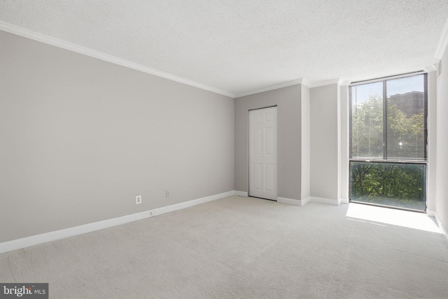 2300 Pimmit Dr # 713 photo 13