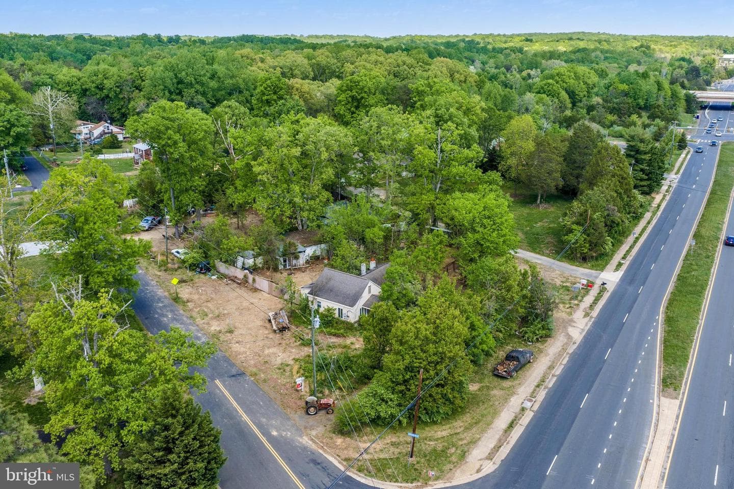12224 Braddock Road photo 10