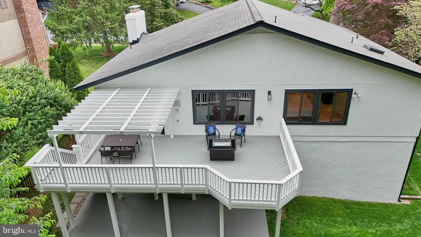 9430 Talisman Drive photo 52
