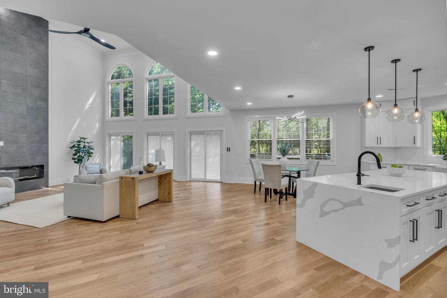12111 Walnut Branch Road photo 11