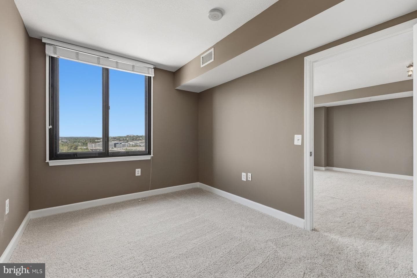 2451 Midtown Avenue #1520 photo 15