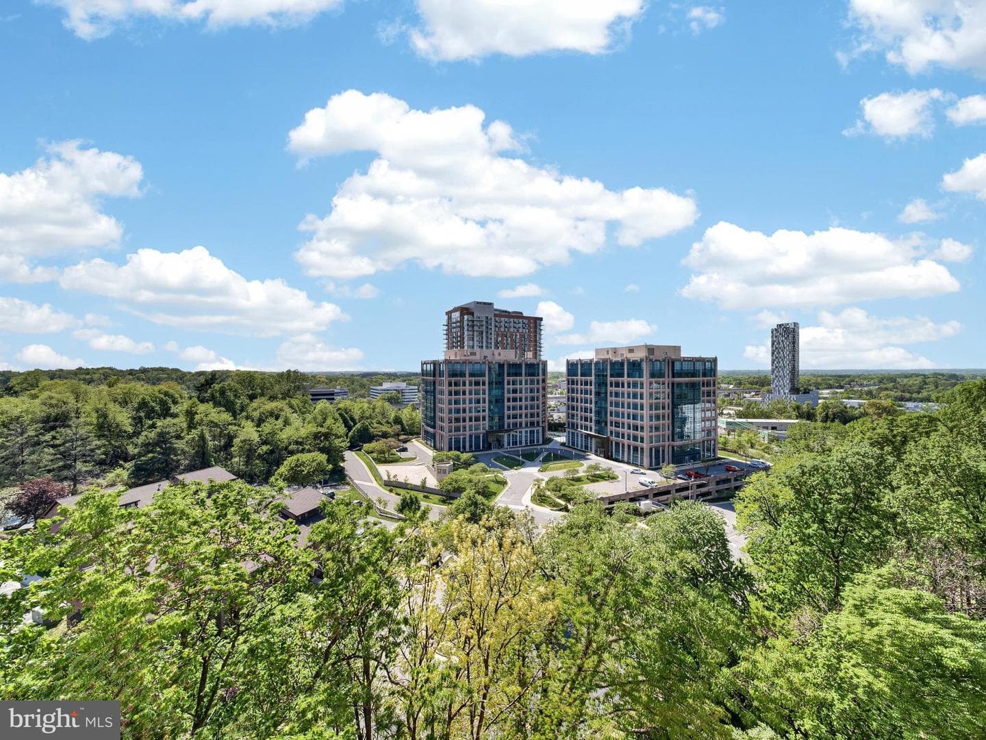 8360 Greensboro Drive #926 photo 35