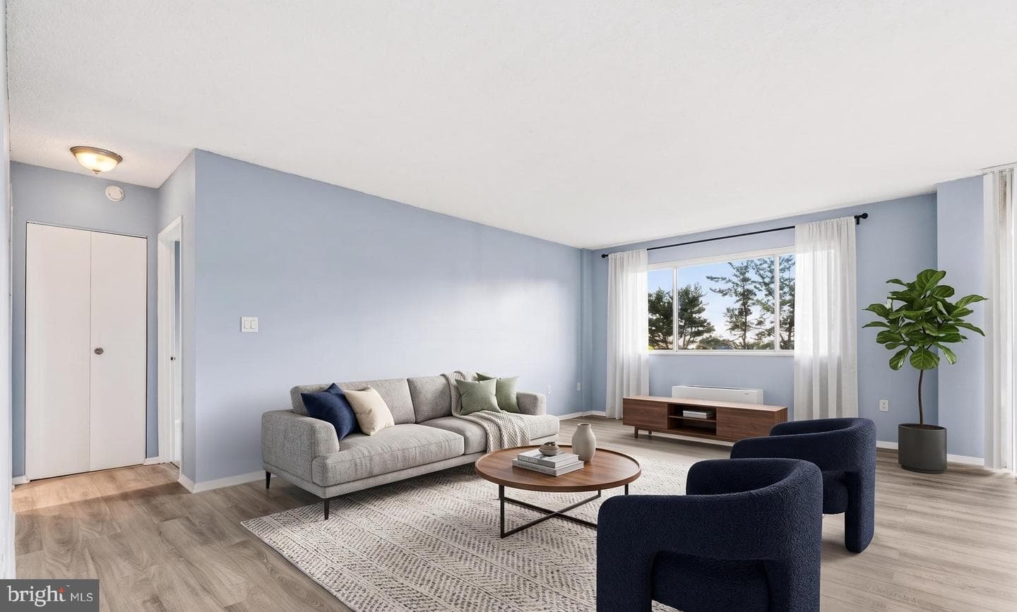 2059 Huntington Avenue #311, Alexandria