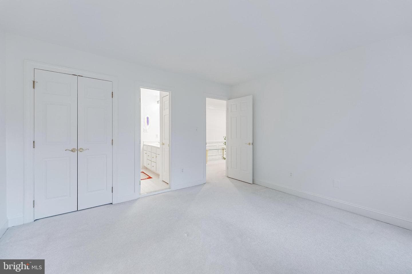 1051 Northfalls Court photo 42