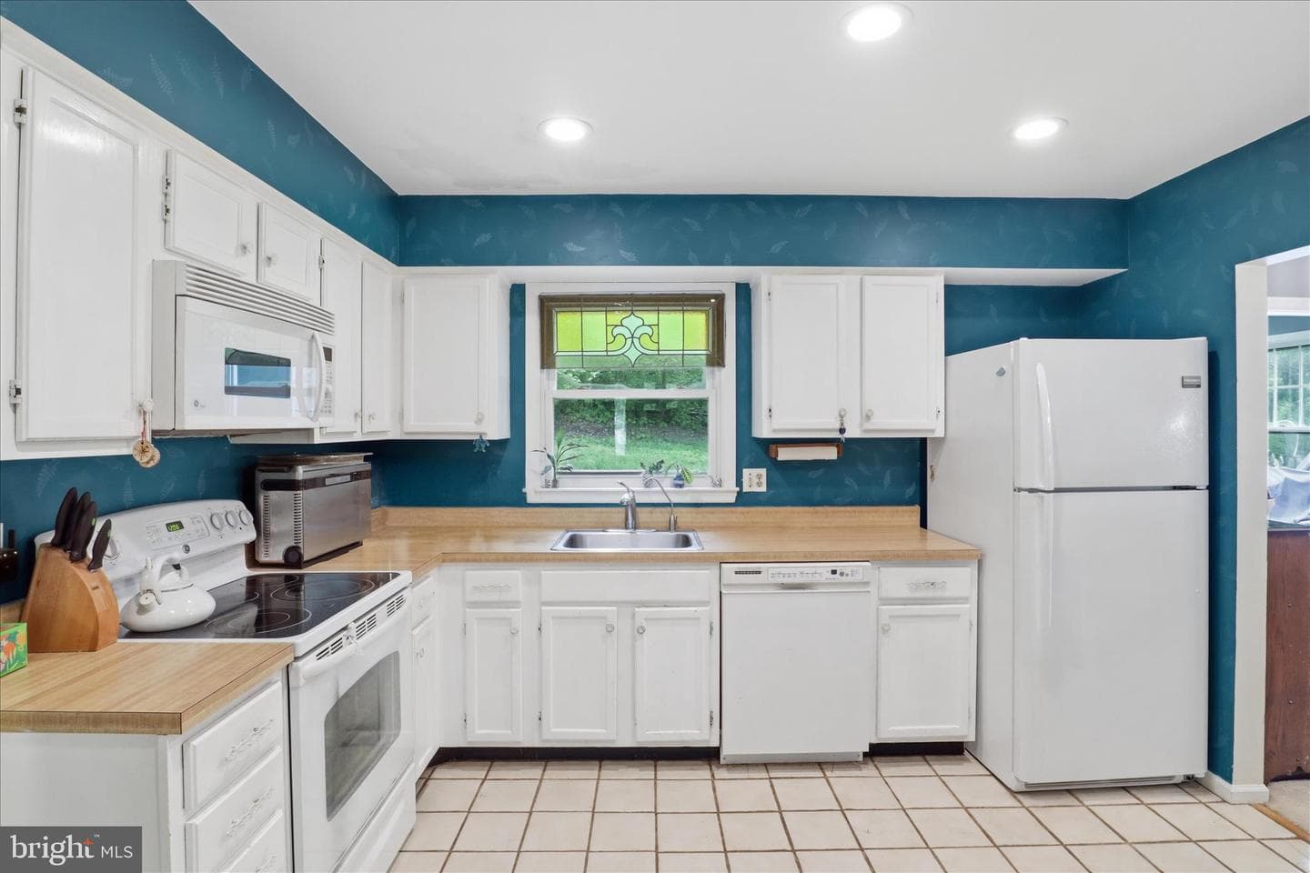 9008 Lake Braddock Drive photo 5