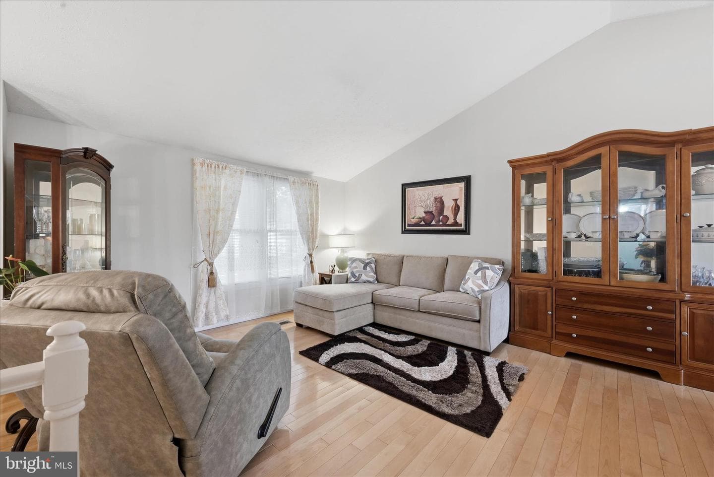 3824 Beech Down Drive photo 4