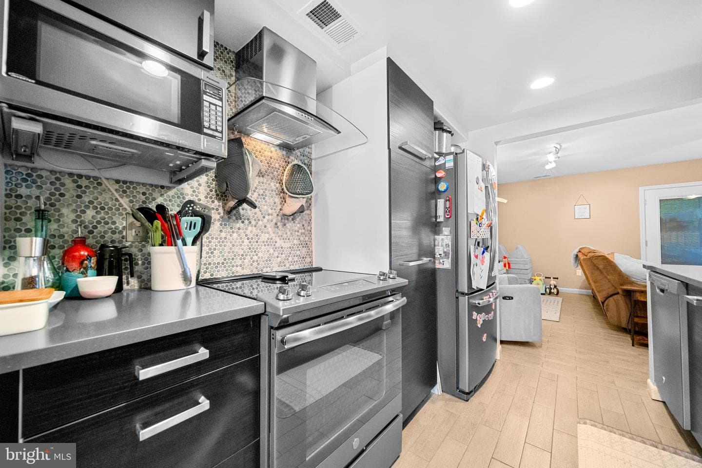 2182 Monaghan Drive photo 4