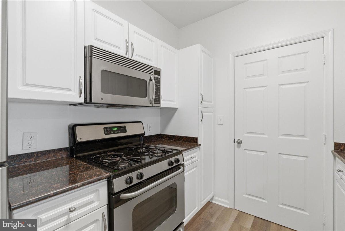 12901 Centre Park Circle #115 photo 6