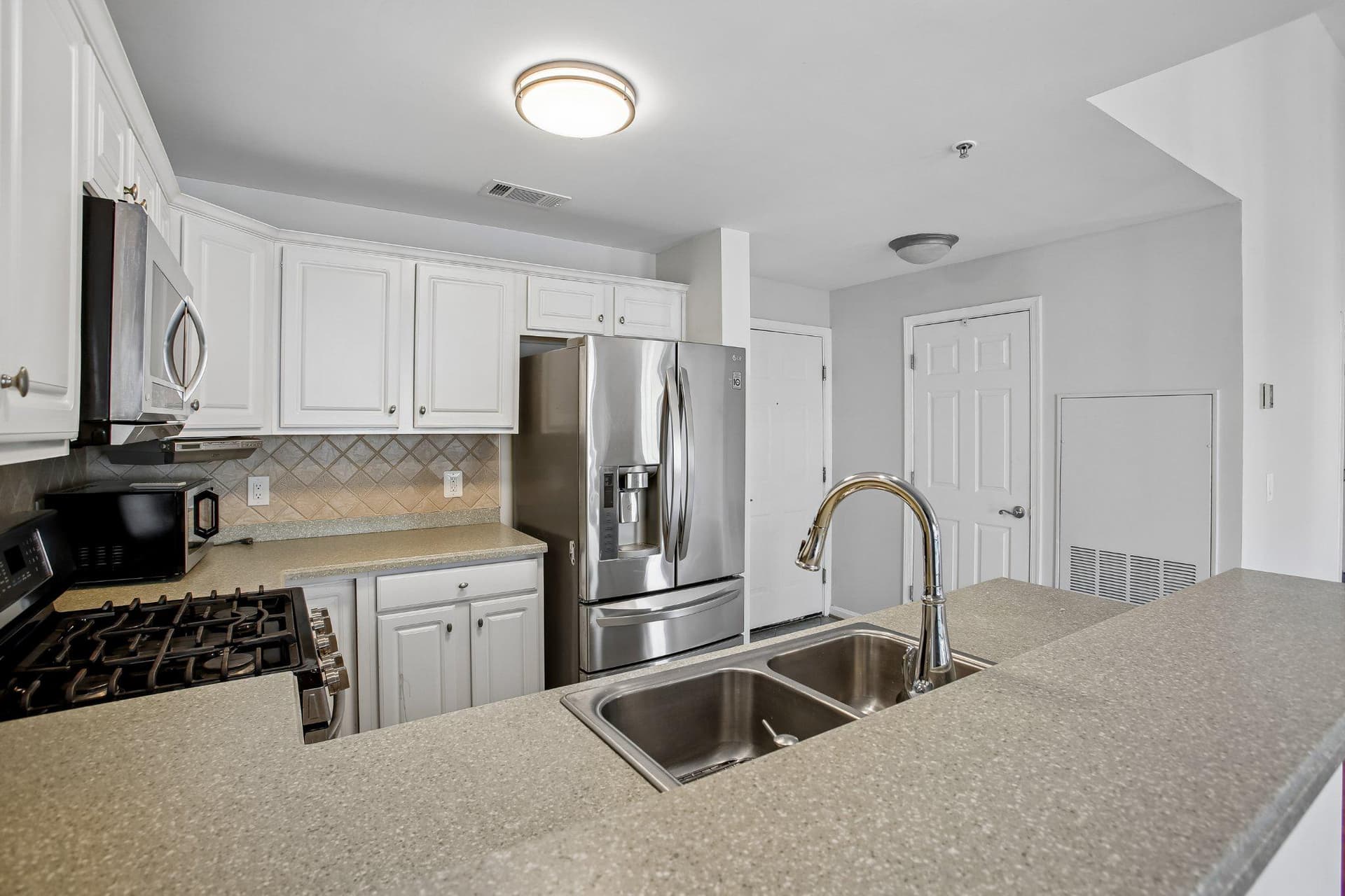 11506 Sperrin Circle #405 photo 12