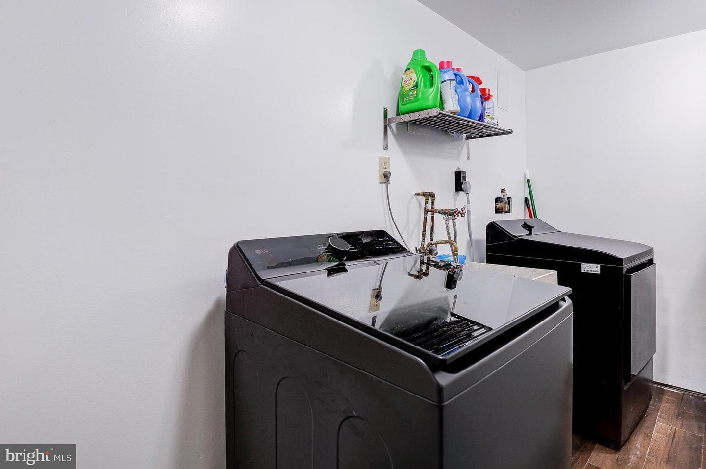 8416 Cedar Falls Court photo 16