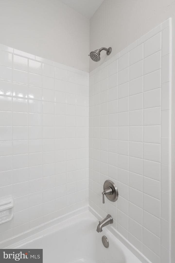 4505 Briarton Drive photo 32