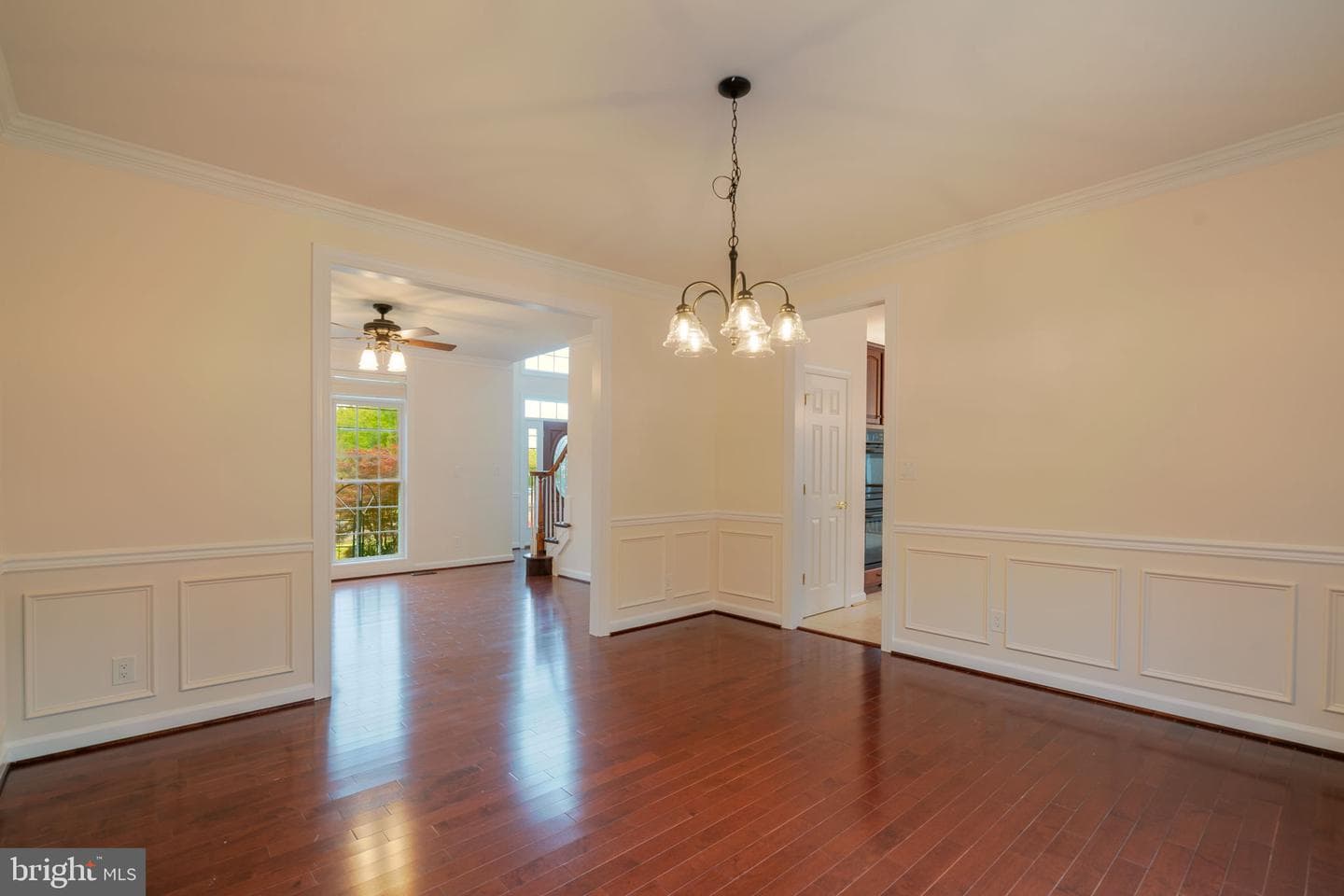 8038 Holland Road photo 20