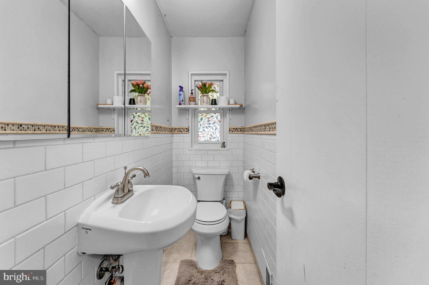 7415 Hastings Street photo 18
