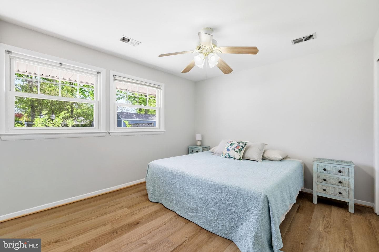 14703 Carlbern Dr photo 24