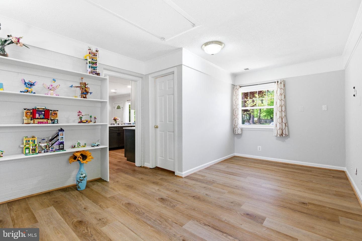 14703 Carlbern Dr photo 35