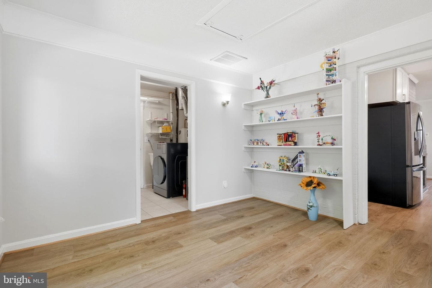 14703 Carlbern Dr photo 37