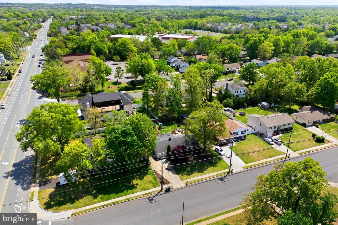 14703 Carlbern Dr photo 58