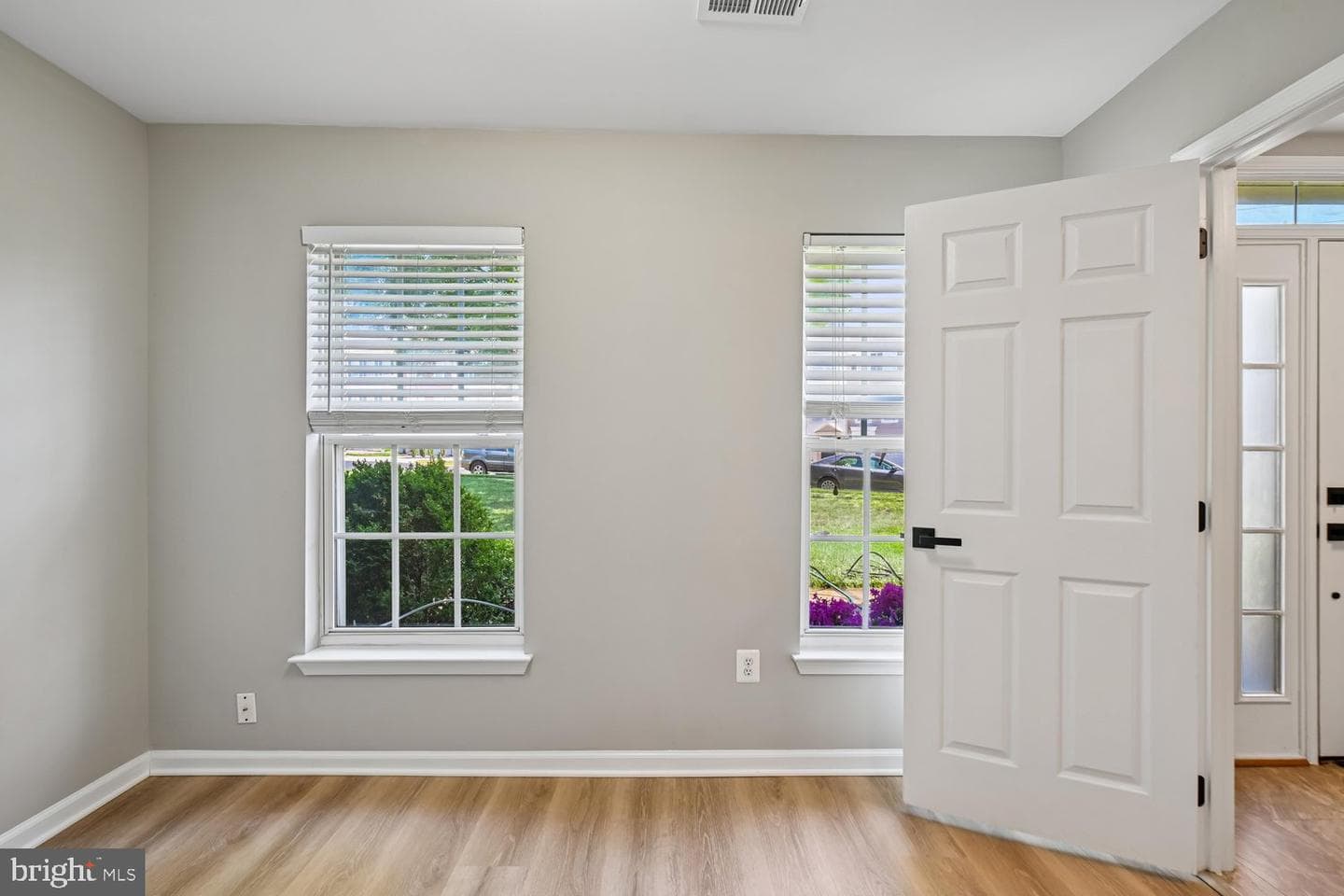 6153 Les Dorson Lane photo 26