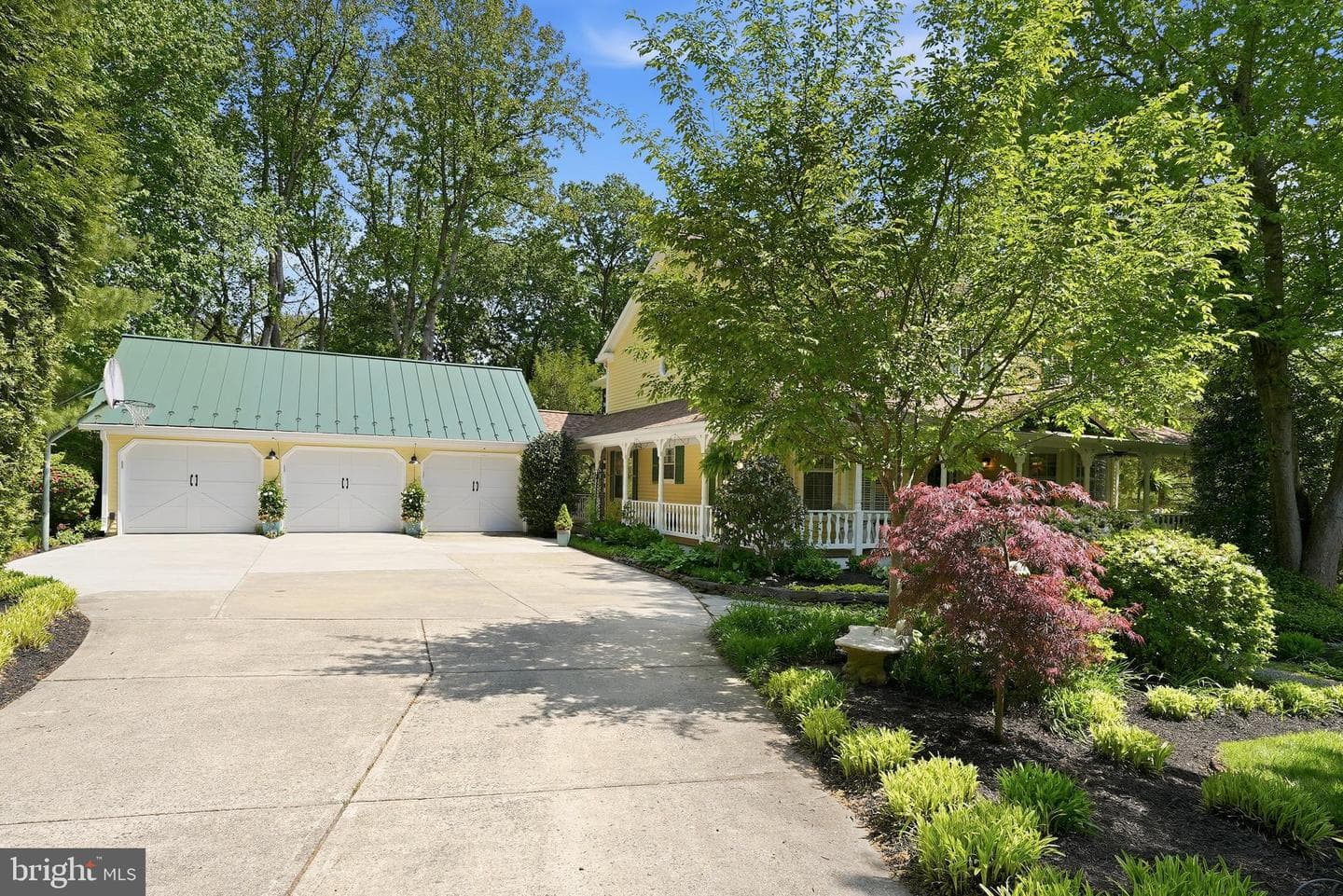 10204 Yellow Pine Drive photo 11
