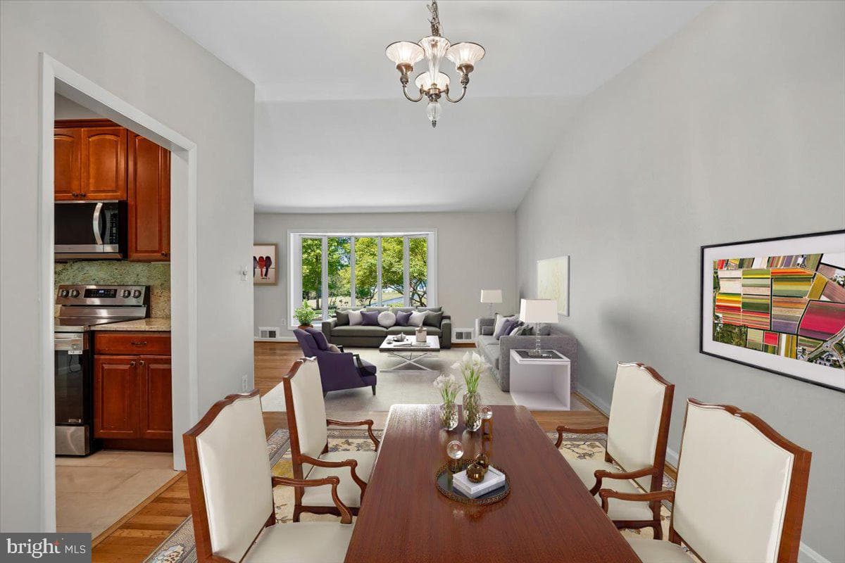 4207 Adrienne Drive photo 23