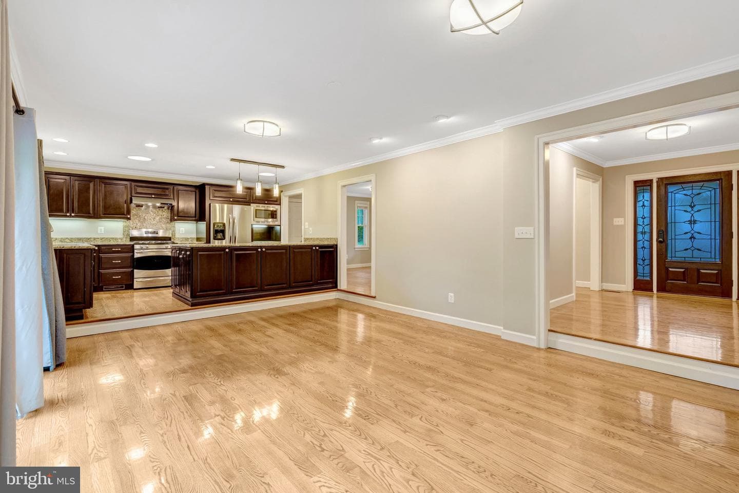 4510 Rhett Ln photo 8