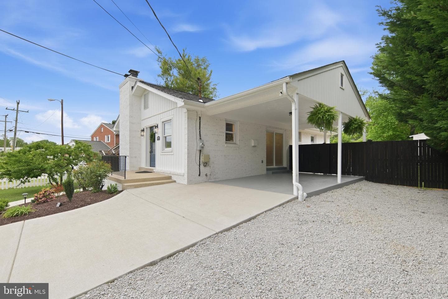 6368 Hillcrest Place photo 40
