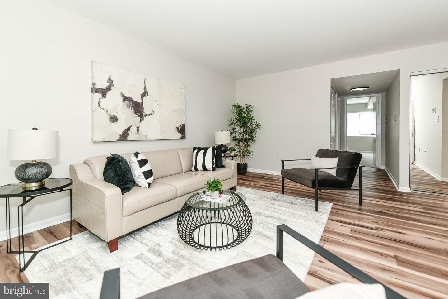 1523 Northgate Square photo 4