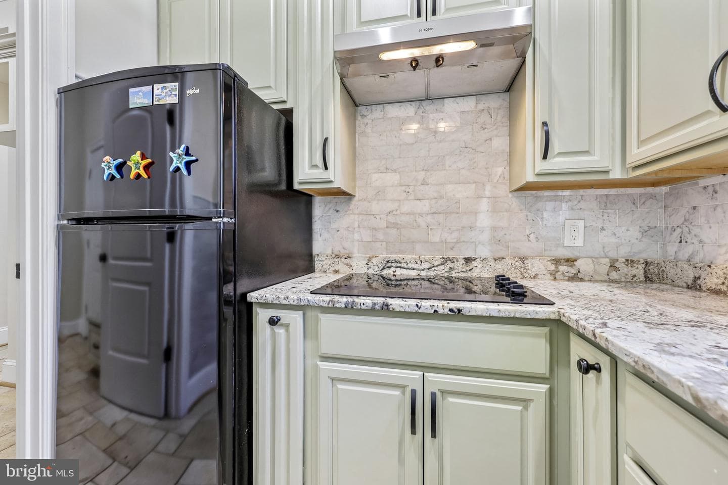 7008 Hamel Hill Court photo 38