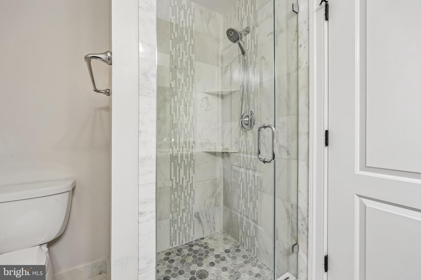 7008 Hamel Hill Court photo 59