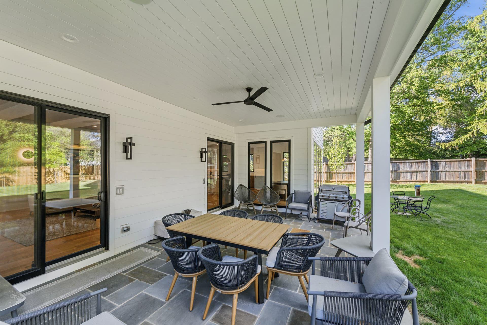2323 Stryker Avenue photo 41