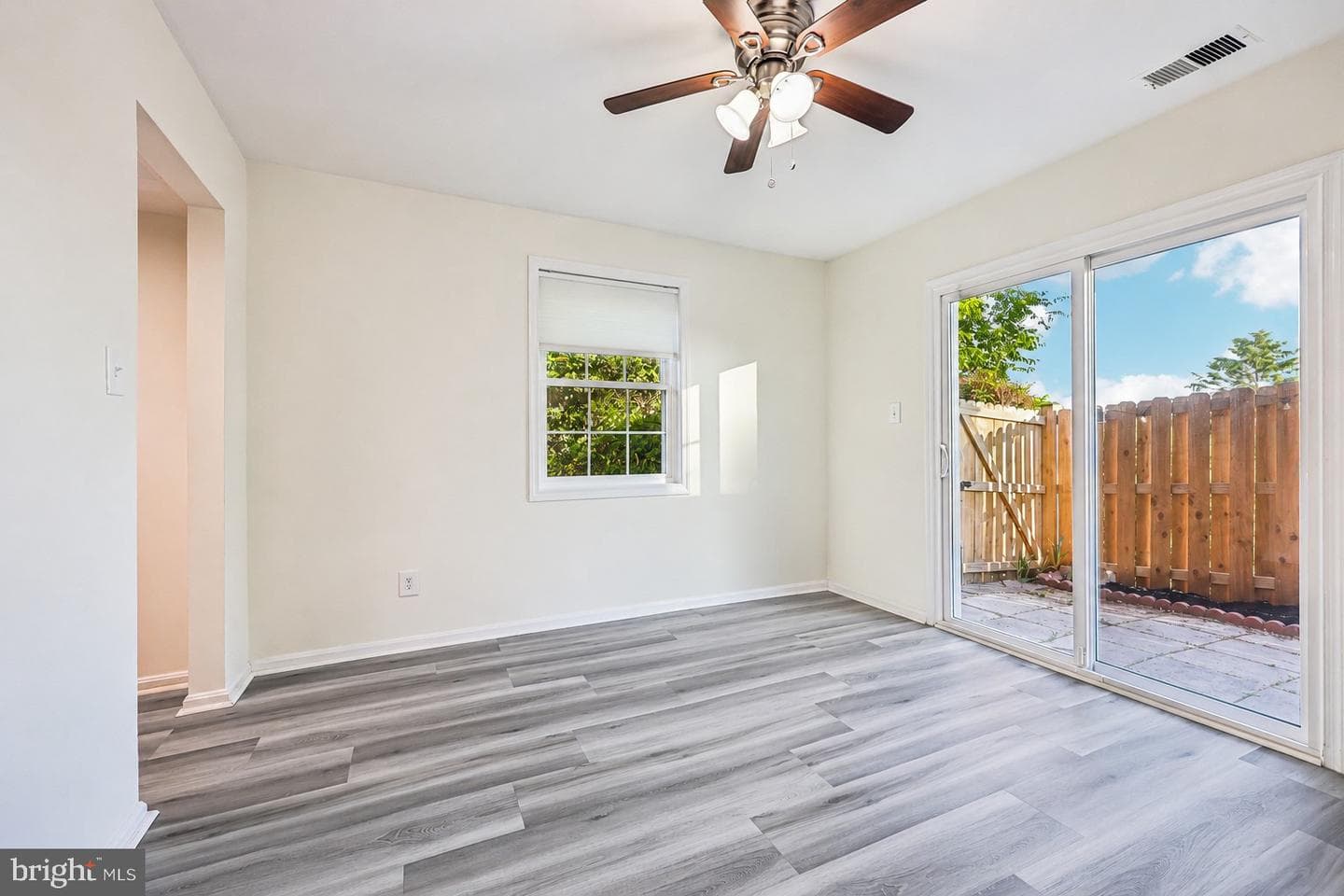 9899 Hagel Circle photo 13