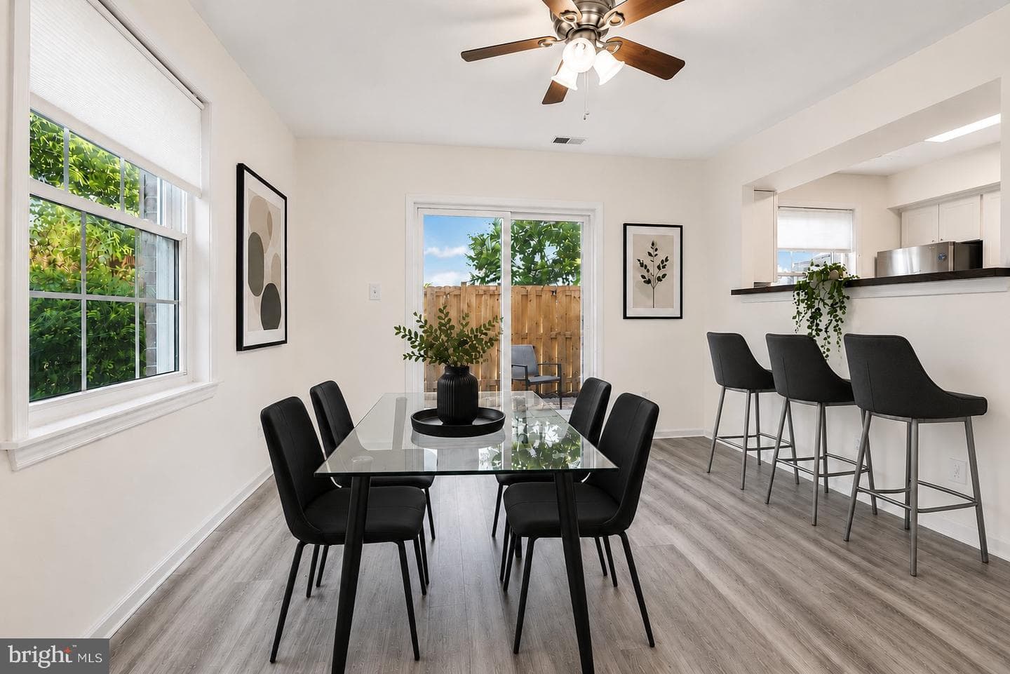 9899 Hagel Circle photo 4