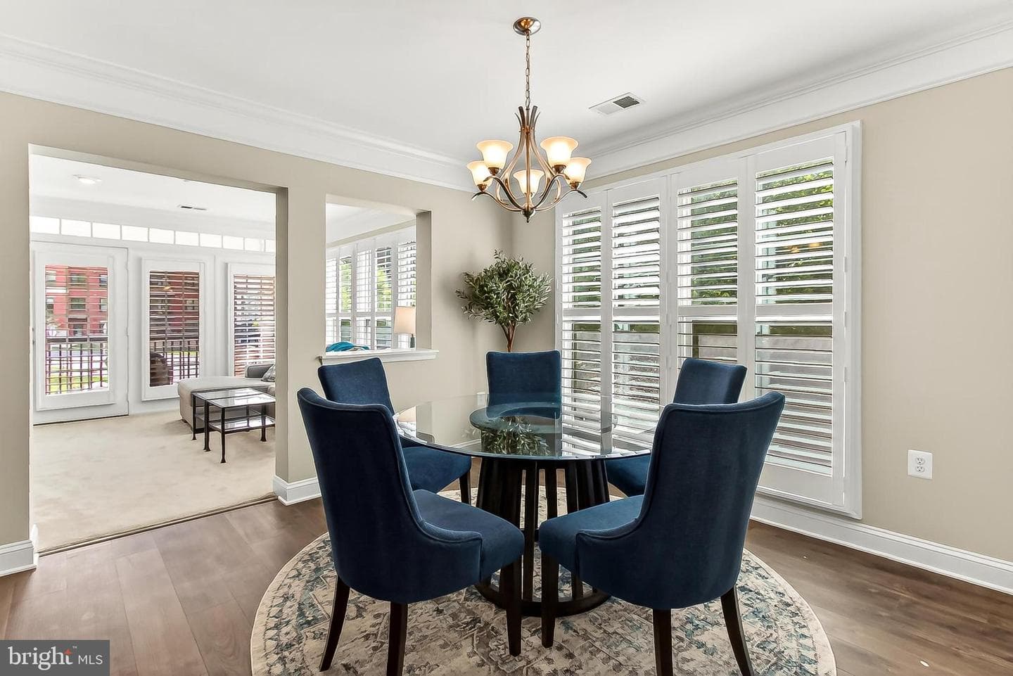 2903 Saintsbury Plaza #203 photo 17