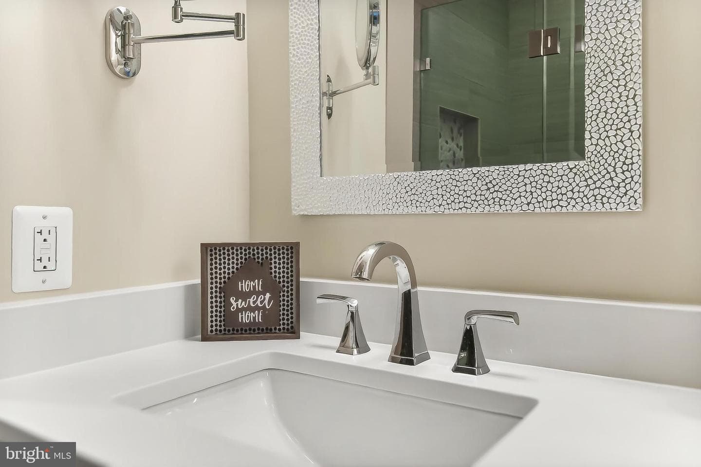 2903 Saintsbury Plaza #203 photo 31