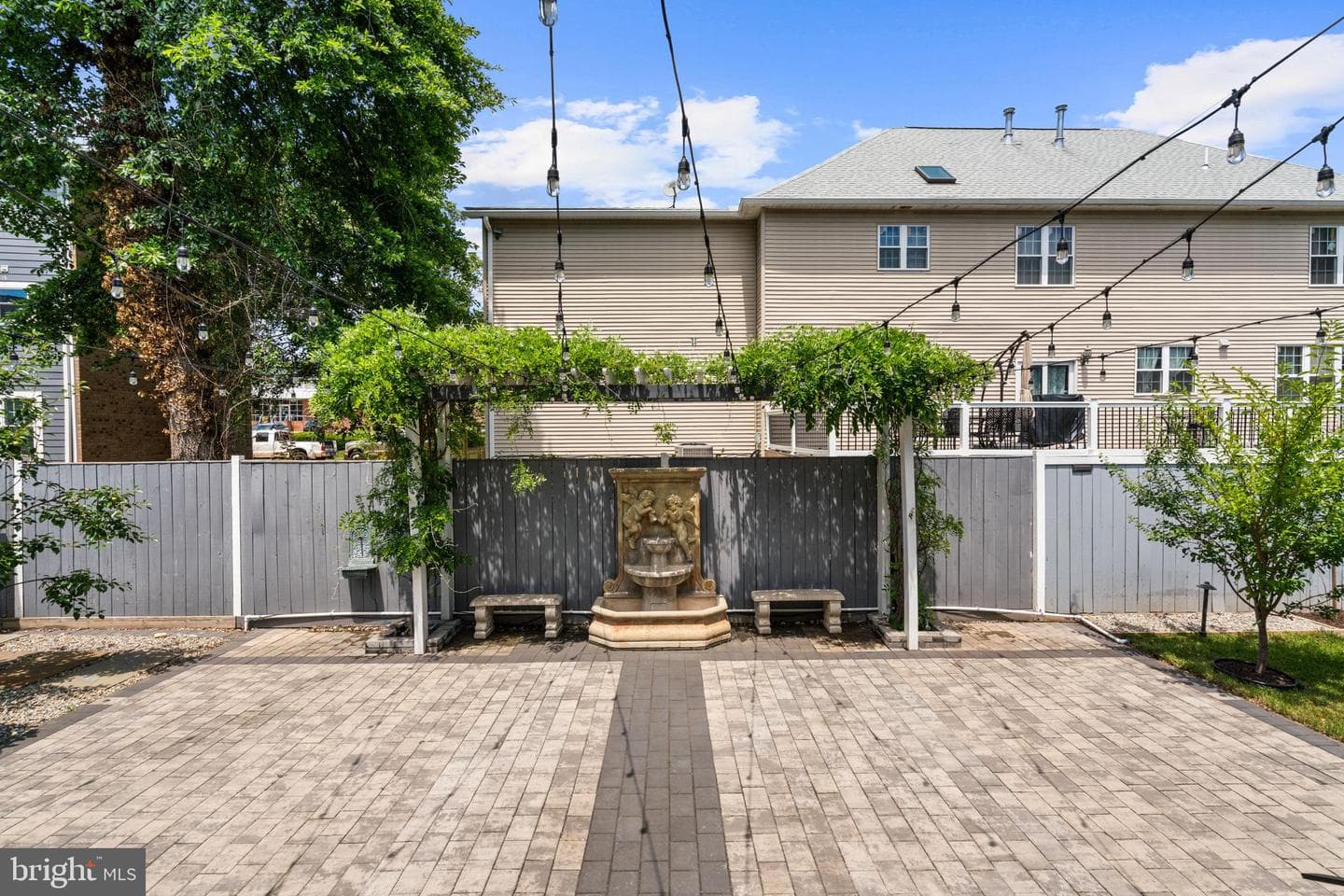 6634 Harriett Street photo 58