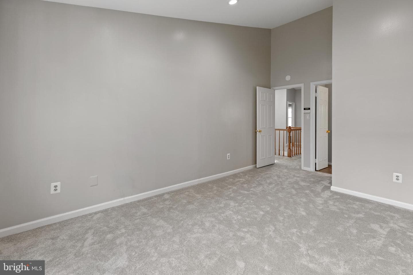 3860 Waythorn Place photo 15